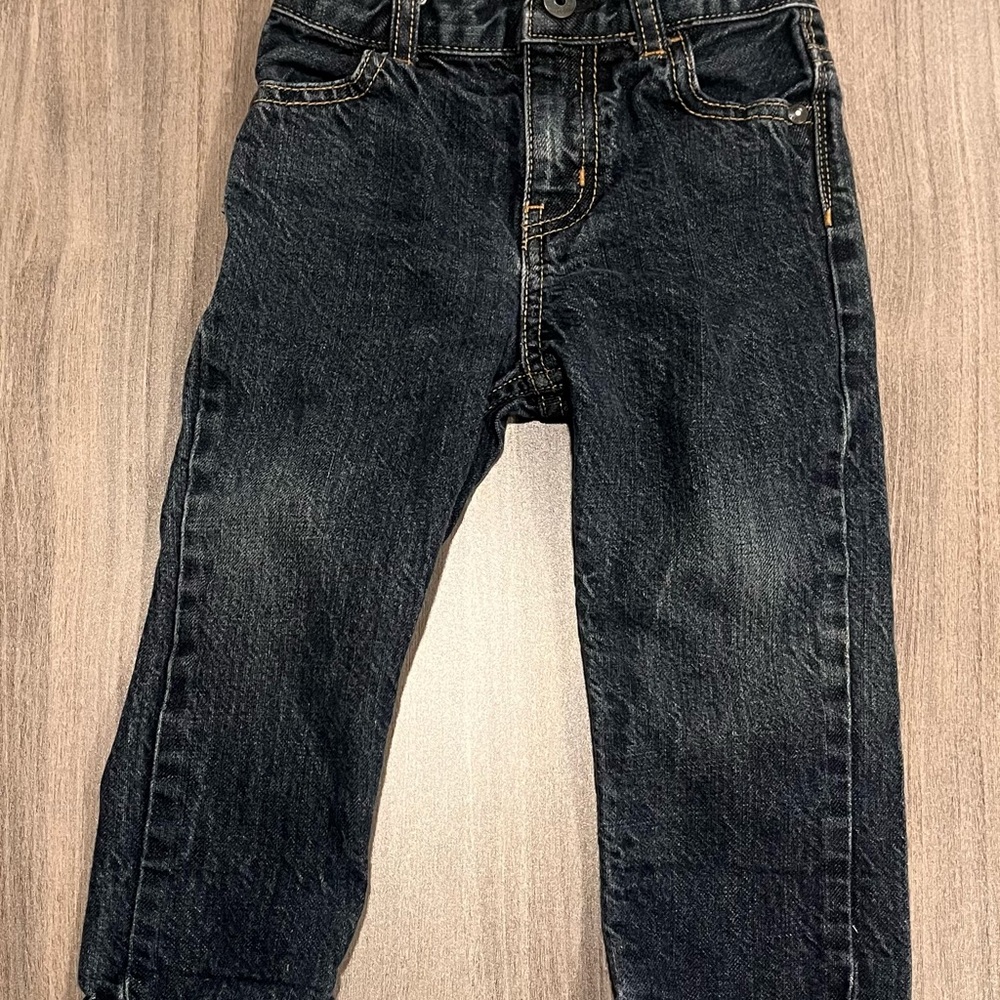 OshKosh B’gosh Toddler Jeans – Dark Wash Straight Fit 24M